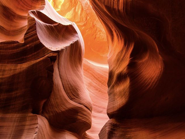 Lower Antelope Canyon Hiking Tours