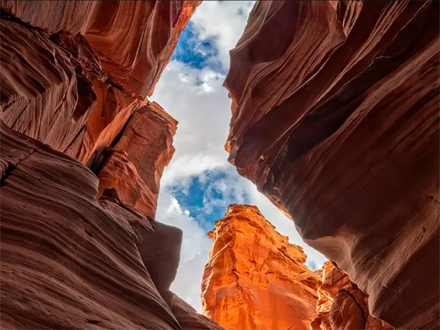 Antelope Canyon X Hiking Tour Ticket