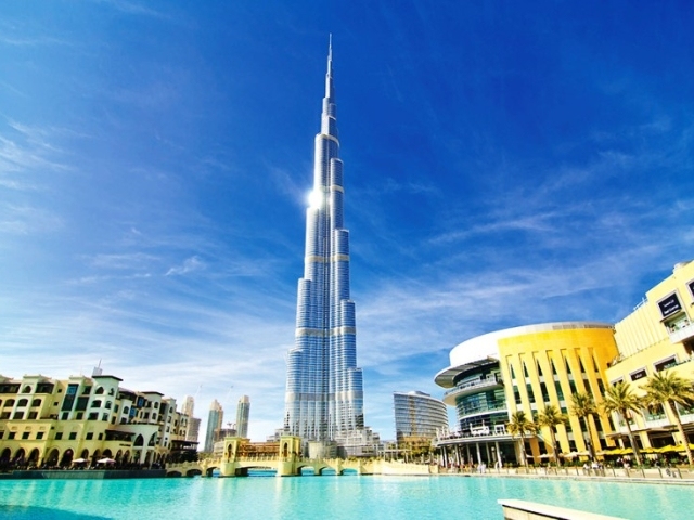 Burj Khalifa At the Top tickets with The Cafe