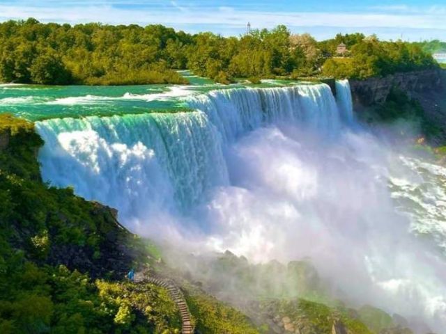 One Day Tour at Niagara Falls from Buffalo (English Group)