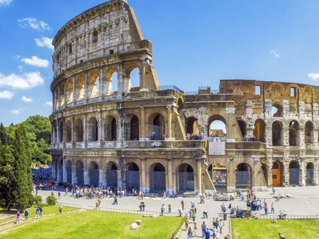 Colosseum Self-guided Audio Tour-Entrance Tickets Not Included
