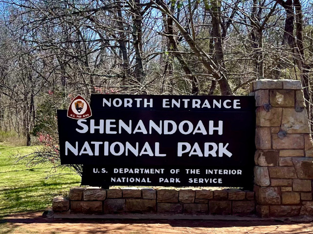 1-daagse tour naar Virginia Cavern, Luray Caverns en Skyline Drive National Park vanuit Washington