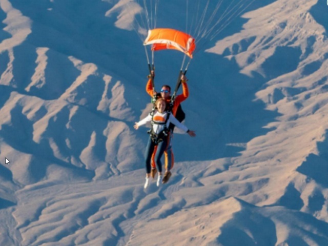 Las Vegas Skydive Experience with hotel pick up and drop off